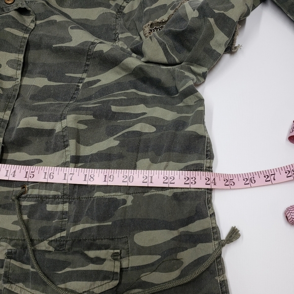 Torrid Women's Green Camo Utility Jacket Military Style Size 1X - Picture 10 of 15